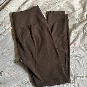 Alphalete Amplify Legging